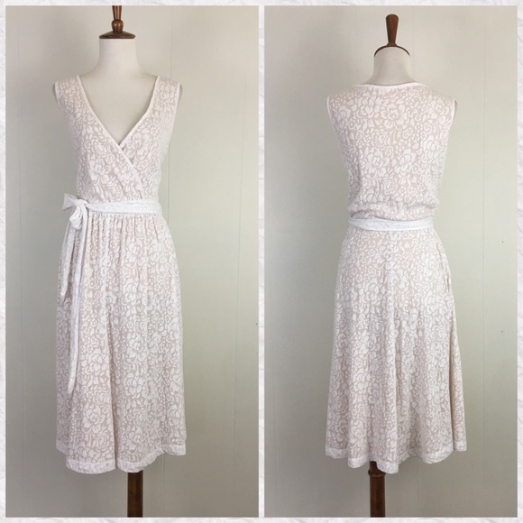 Sundance Dresses & Skirts - Sundance Crossover V-Neck Sleeveless Tea Dress